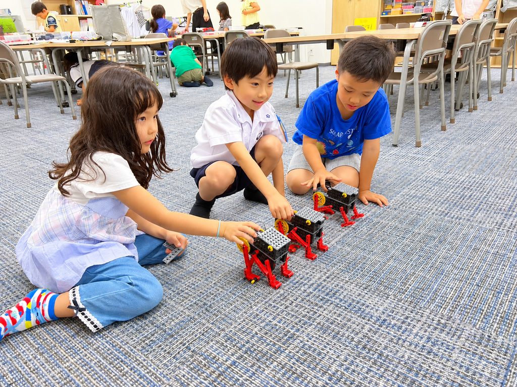 四谷校木曜日はロボット教室